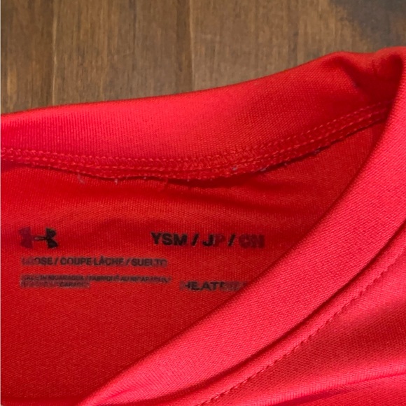 Under Armour Dri Fit Tee Size (S)/ (7) - Picture 7 of 9